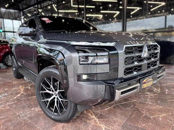 MITSUBISHI TRITON 2.4 BITURBO DIESEL CD KATANA 4X4 AUTOMÁTICO